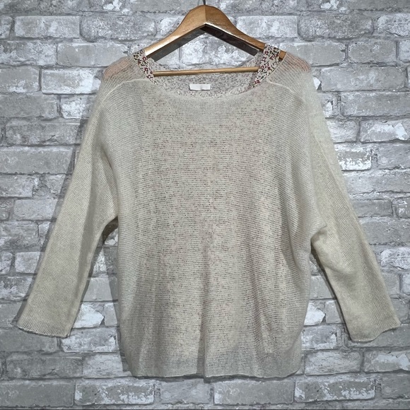 Women's Medium Oversized Layered Sweater Set. Loose Knit w Floral Tank Included - Picture 2 of 4